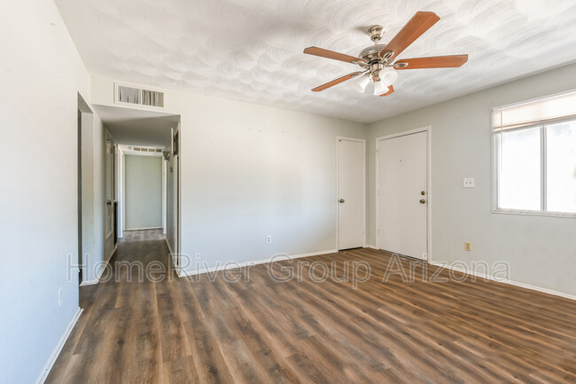 1915 W Wood Dr in Phoenix, AZ - Building Photo - Building Photo