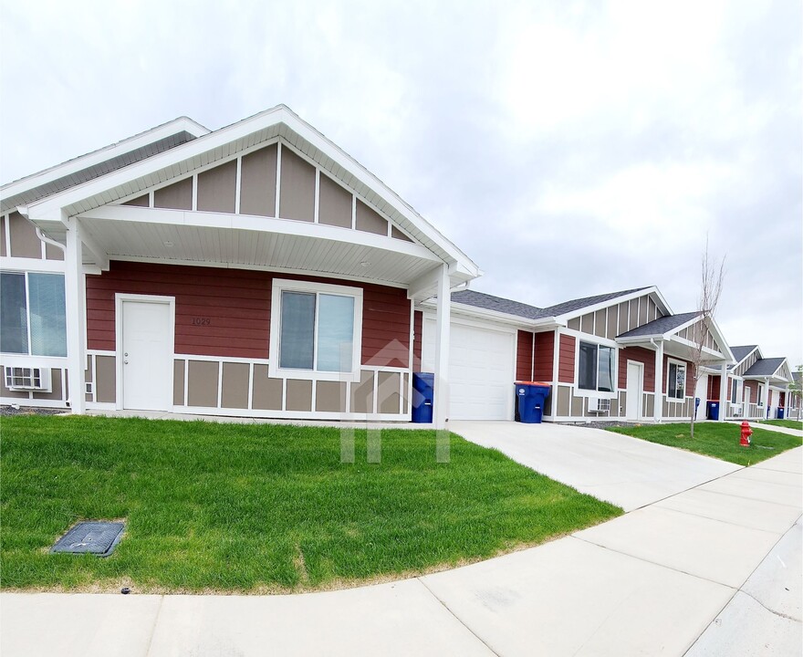 Golden Eagle Patio Home Apartments in Twin Falls, ID - Foto de edificio