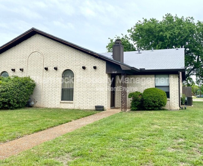 property at 1418 Chapel Downs