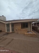 10207 Silver Strand Pl in El Paso, TX - Building Photo - Building Photo