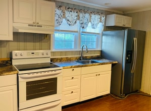 27 Woodland Ave in Coatesville, PA - Building Photo - Building Photo