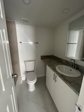 4594 NW 79th Ave, Unit 2D in Doral, FL - Building Photo - Building Photo