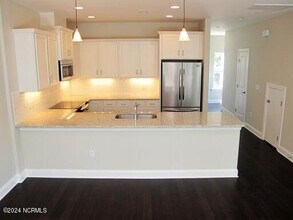1214 Inman Park Ln in Wilmington, NC - Building Photo - Building Photo