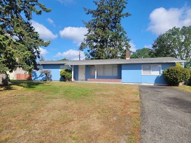 property at 10620 Irene Ave SW