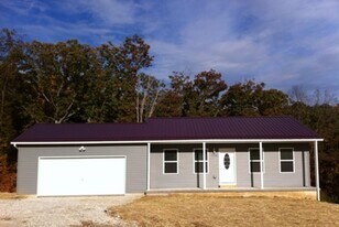 136 Horseshoe Valley Dr in Labadie, MO - Building Photo