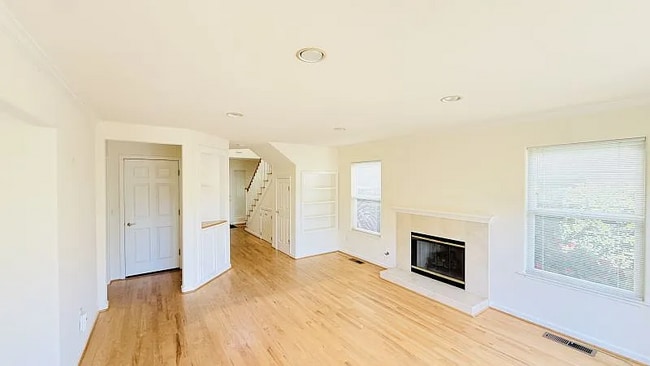 5020 Garnet St in Capitola, CA - Building Photo - Building Photo