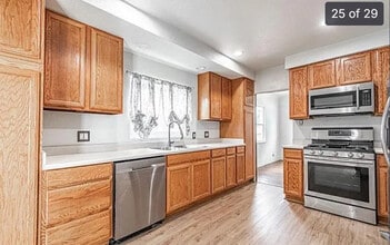 10526 Downey Norwalk Rd in Norwalk, CA - Building Photo - Building Photo