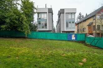 830-834 1/2 NW 96th St in Seattle, WA - Building Photo - Building Photo