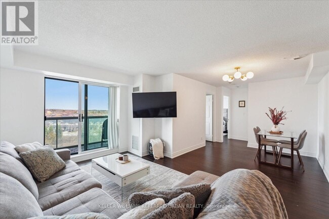 property at 3 Ellesmere St