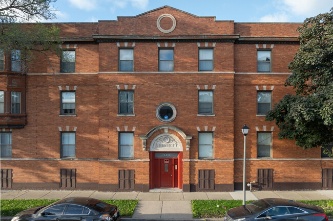 406 Oak St in Maywood, IL - Foto de edificio - Building Photo