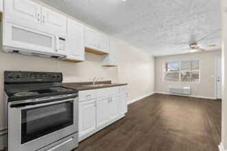 Caladium Apartments in Panama City Beach, FL - Building Photo - Building Photo