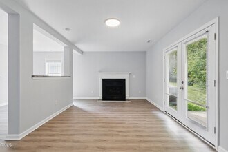 5408 Gunnette Dr in Raleigh, NC - Building Photo - Building Photo
