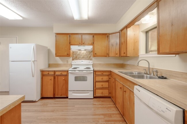 138 Summer Pl