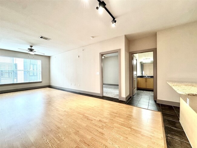 property at 3660 Richmond Ave.