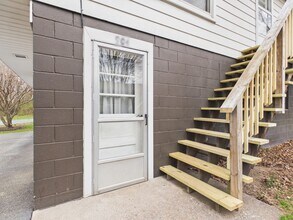 904 Mount Pleasant Rd in Dauphin, PA - Building Photo - Building Photo