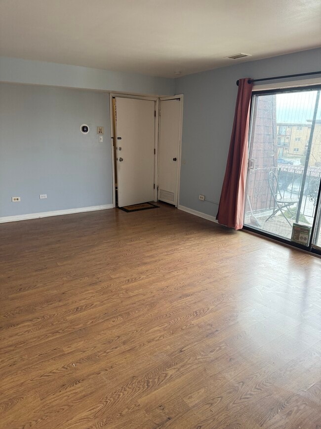 11925 S Lawndale Ave, Unit 3B1 in Chicago, IL - Building Photo - Building Photo