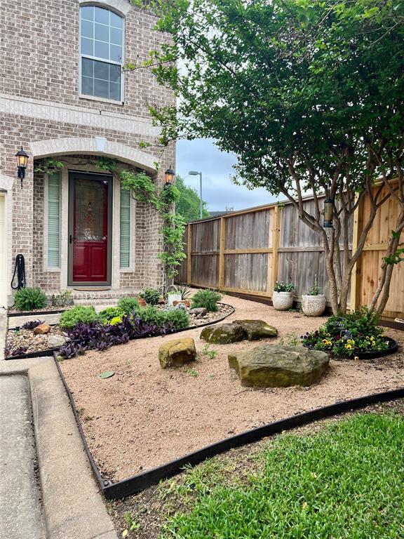 3215 Holly Shores Dr in Houston, TX - Building Photo - Building Photo