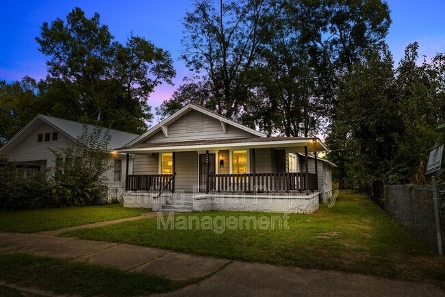 property at 3111 Avenue D