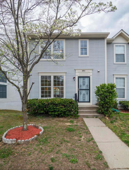 6900 Mountain Lake Pl in Capitol Heights, MD - Building Photo