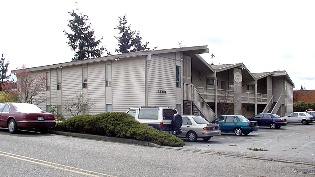 The Jeanne Apartments in Kent, WA - Foto de edificio