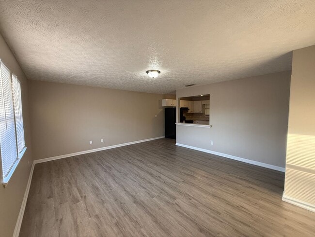 132 Deer Creek Dr in Athens, GA - Building Photo - Building Photo