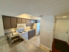 701 New Horizon St, Unit 701 in Powder Springs, GA - Building Photo