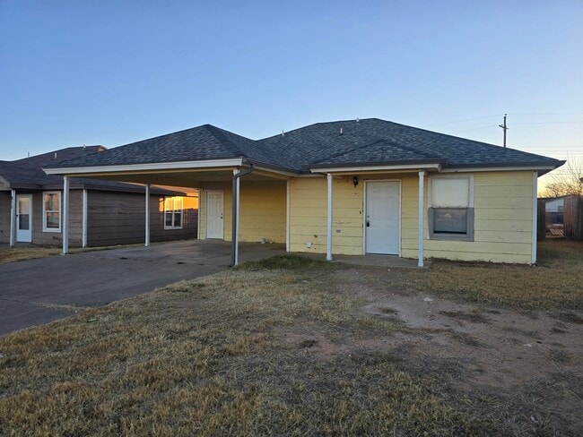 property at 813 Ute Ave