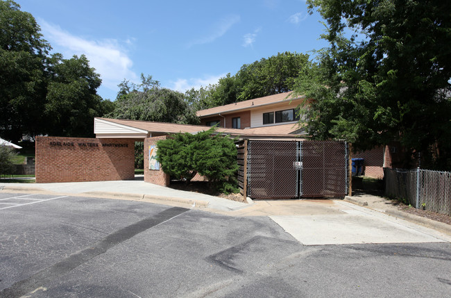 Adelaide Walters Apartments in Chapel Hill, NC - Building Photo - Building Photo