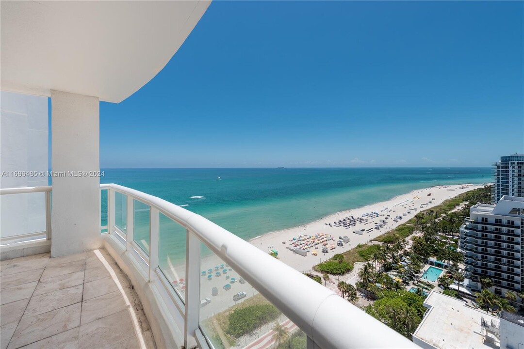 4201 Collins Ave, Unit 2001 in Miami Beach, FL - Foto de edificio