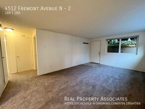 4512 Fremont Ave N in Seattle, WA - Building Photo - Building Photo