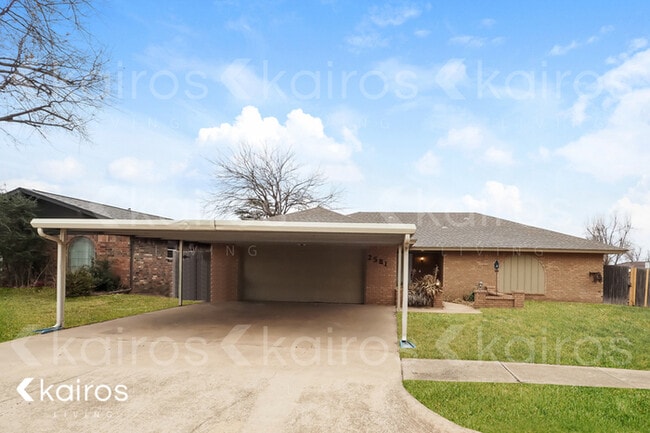 property at 2501 SW 91st St