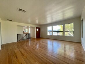 4323 Maple Ave in La Mesa, CA - Building Photo - Building Photo