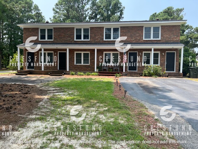 Miller Avenue Apartments in Fayetteville, NC - Building Photo - Building Photo