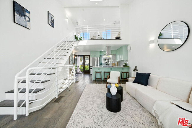 2454 4th St in Santa Monica, CA - Building Photo - Building Photo