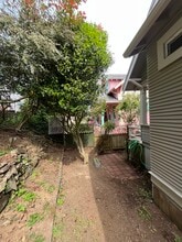 657 Florence Ave in Astoria, OR - Foto de edificio - Building Photo