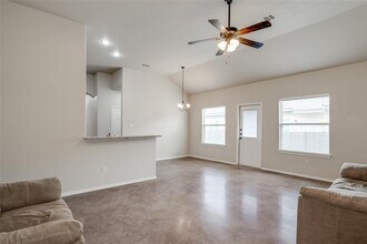 2545 Pahmeyer Rd in New Braunfels, TX - Building Photo - Building Photo