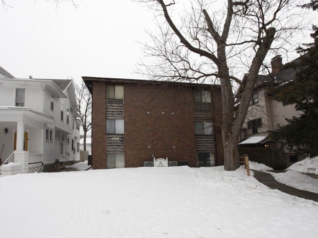 1519 A St in Lincoln, NE - Foto de edificio - Building Photo