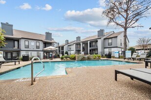 The Arbors on Oakmont