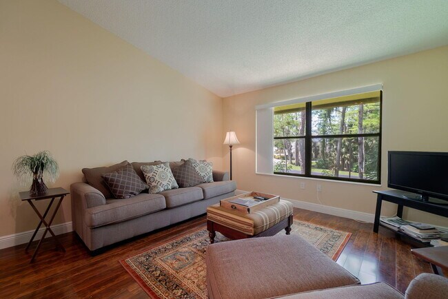 property at 13095 Belhaven Ct