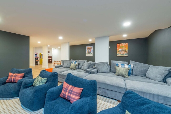 41 Little Forest Dr