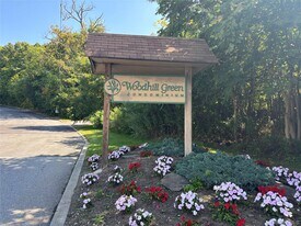 1668 US-9 in Wappingers Falls, NY - Building Photo