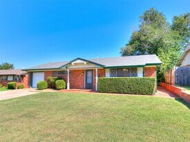 5709 NW 64th St in Warr Acres, OK - Building Photo