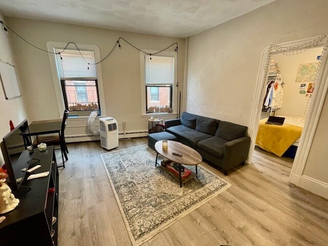 26 1/2 Charter St in Boston, MA - Building Photo - Building Photo