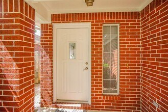 4915 Deer Point Dr in Spring, TX - Building Photo - Building Photo