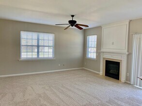 946 Old Forester Ln in Charlotte, NC - Building Photo - Building Photo