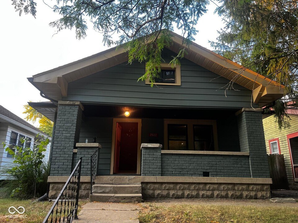 2532 E 17th St in Indianapolis, IN - Building Photo