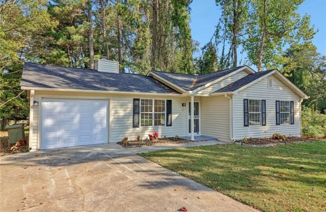 property at 3753 Adamsville Dr SW