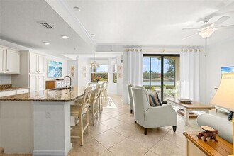 16904 Vardon Ter in Bradenton, FL - Foto de edificio - Building Photo