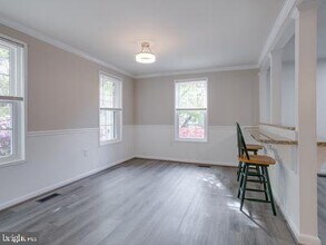 6010 Heathwick Ct in Burke, VA - Building Photo - Building Photo