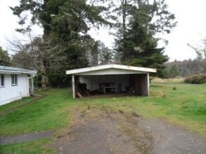 1430 S 1st St in Westport, WA - Building Photo - Building Photo